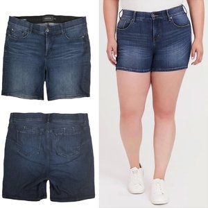Torrid Jean Shorts Bombshell Skinny Stretch High Rise Dark Wash Plus Size 20